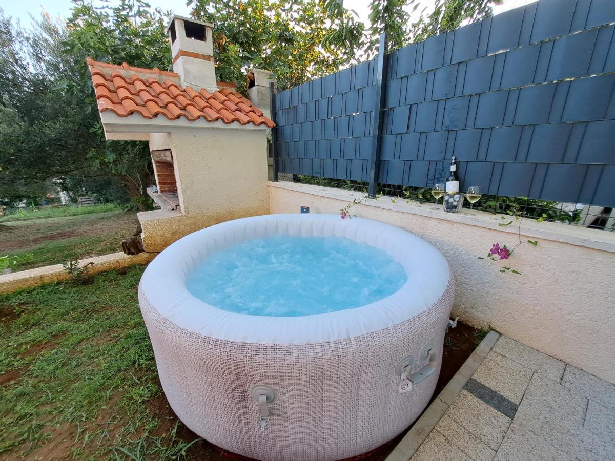 Apartamento Jalumi Zadar Exterior foto