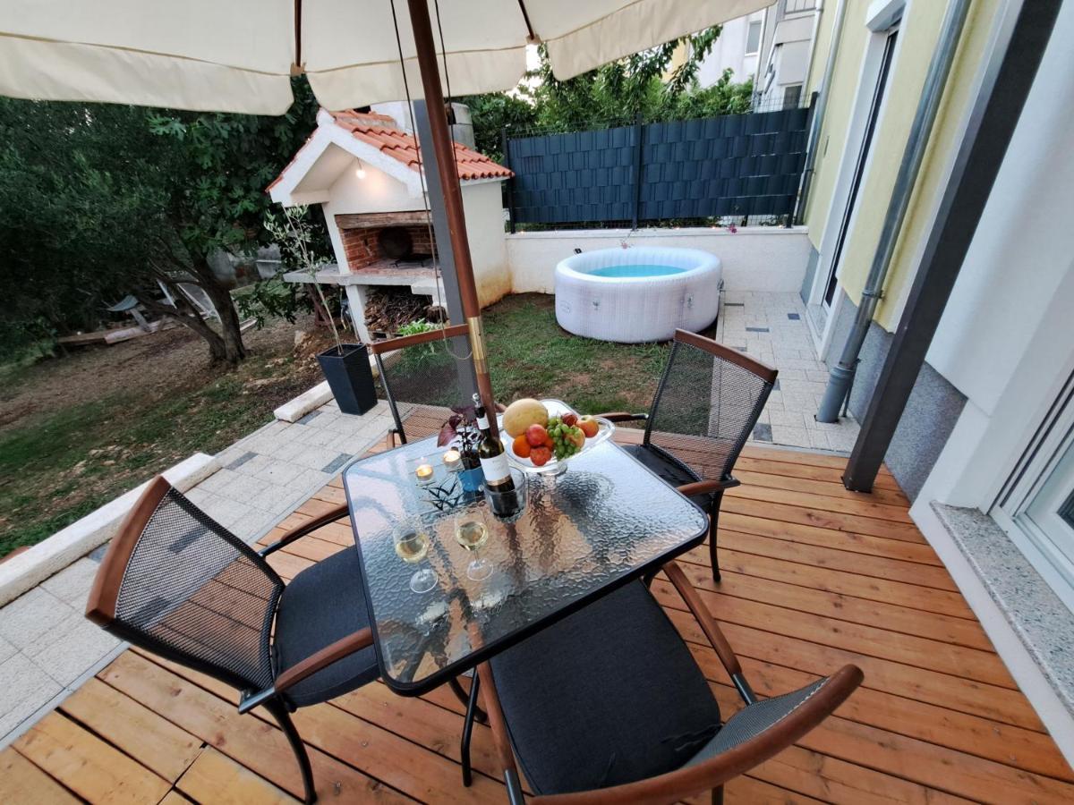 Apartamento Jalumi Zadar Exterior foto