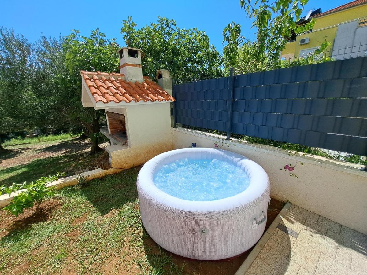 Apartamento Jalumi Zadar Exterior foto