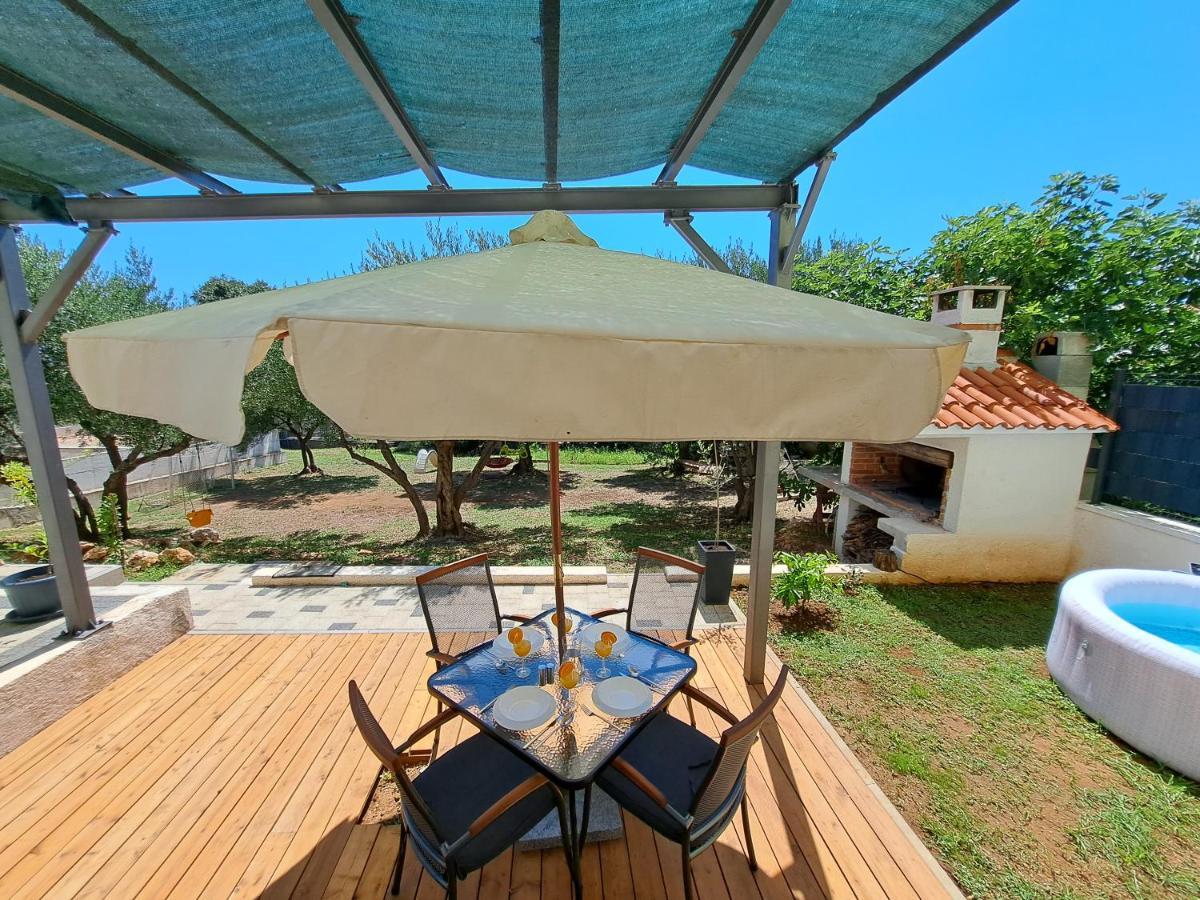 Apartamento Jalumi Zadar Exterior foto